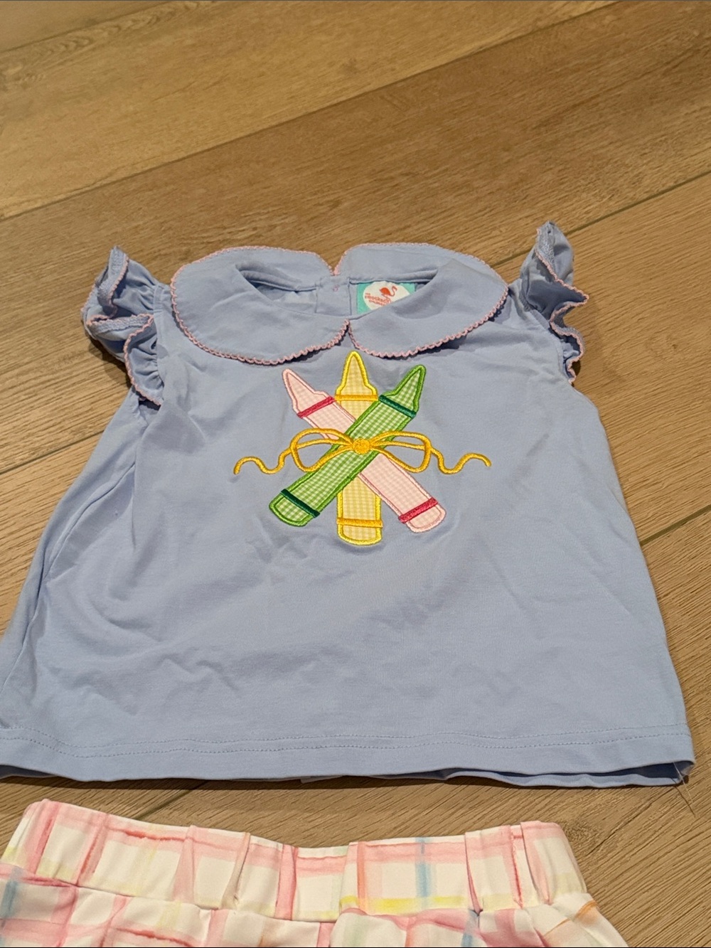 Light Blue Short-Sleeve Tee with Crayon Appliqué